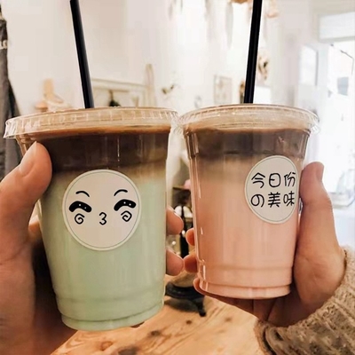 밀짚 얼어붙은 플라스틱 음료수 잔과 500개 밀리람베르트 PP 버릴 수 있는 버블 티 컵